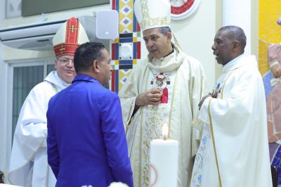 Juramentan a nuevo Vicario Episcopal de Santo Domingo Norte